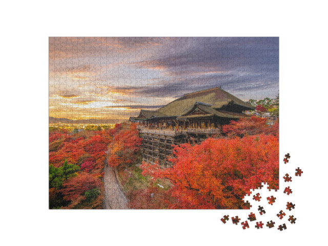 puzzle 1000 dílků „Okouzlující podzimní obraz, Kiyomizu-dera, Kjóto, Japonsko“