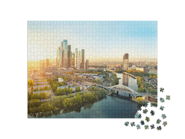 puzzle 1000 dílků „Východ slunce nad Moskvou“