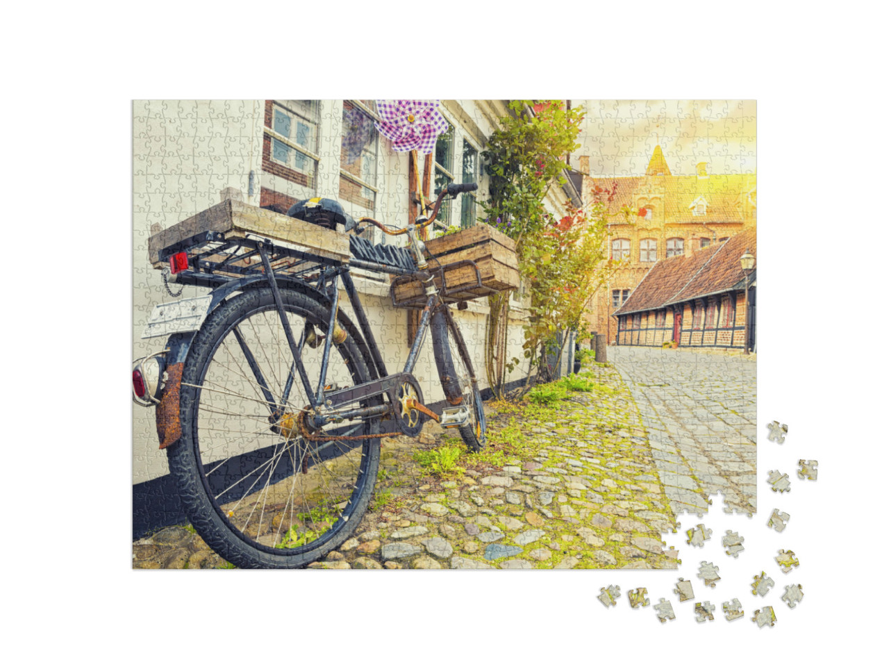 puzzle 1000 dílků „Historické kolo před zdí domu při západu slunce v Ribe, Dánsko“