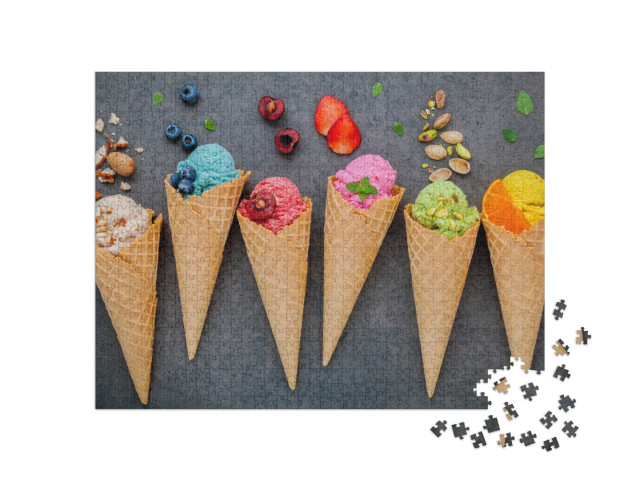 puzzle 1000 dílků „Kopečky zmrzliny: Borůvková, jahodová, pistáciová“