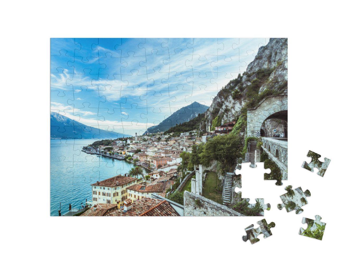 puzzle 100 dílků „Krásné panorama Limone sul Garda na jezeře Garda“