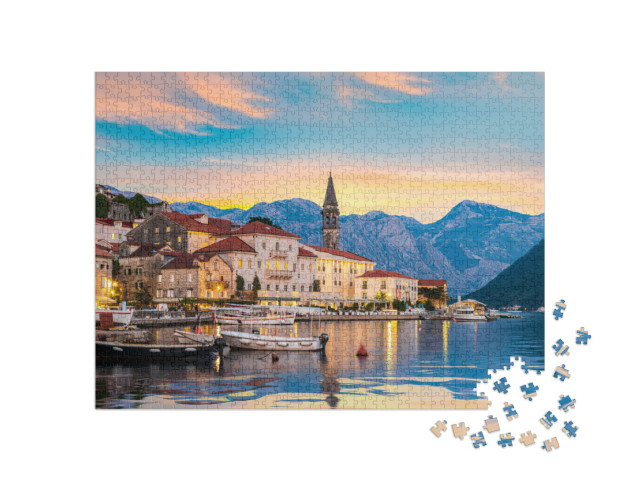 puzzle 1000 dílků „Historické město Perast při západu slunce, Černá Hora“