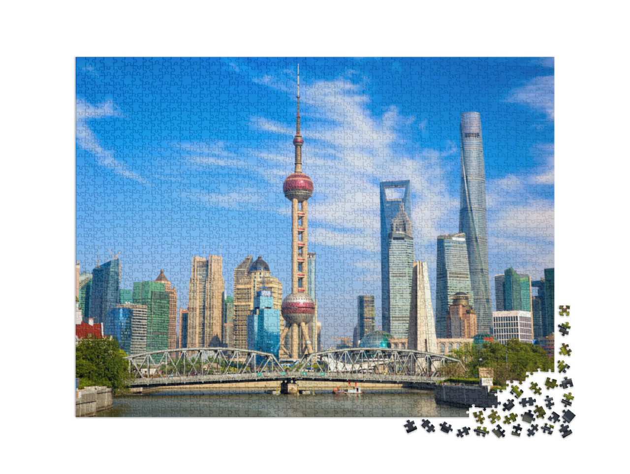 puzzle 2000 dílků „Panorama Šanghaje s historickým mostem Waibaidu, Čína“