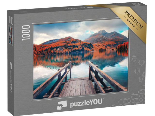 puzzle 1000 dílků „Dřevěná lávka na podzimním jezeře Sils“