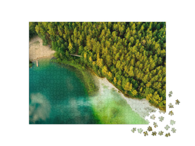 puzzle 1000 dílků „Pohled z ptačí perspektivy: Pohled od zeleného jezera Gela, Vilnius, Litva“