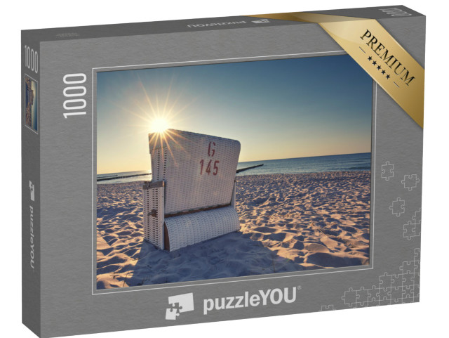 puzzle 1000 dílků „Západ slunce s bílým plážovým lehátkem na Baltském moři“