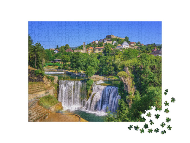 puzzle 1000 dílků „Vodopád Pliva ve městě Jajce, Bosna a Hercegovina“