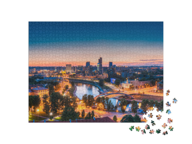 puzzle 1000 dílků „Moderní kancelářské budovy a mrakodrapy: obchodní čtvrť Vilniusu, Litva“