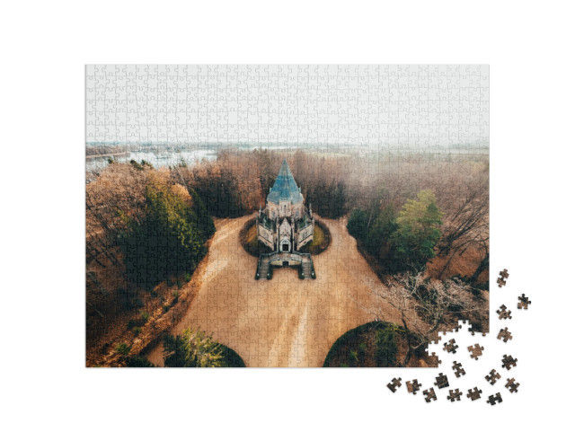 puzzle 1000 dílků „Schwarzenberská hrobka, Třeboň, Česká republika“