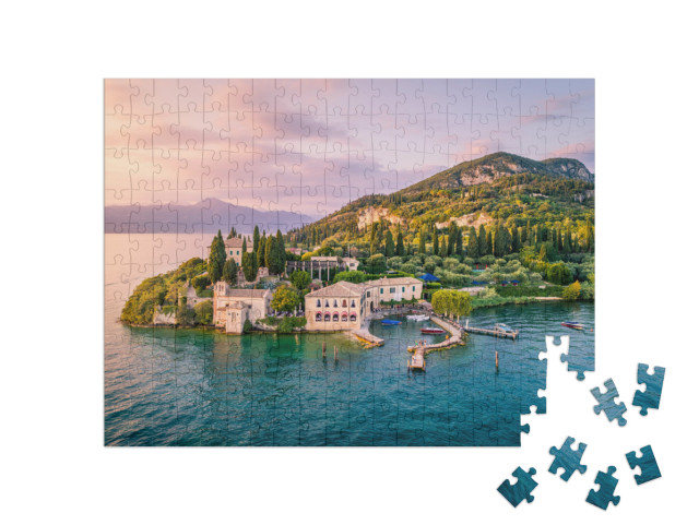 puzzle 200 dílků „Punta San Vigilio u jezera Garda, Itálie“