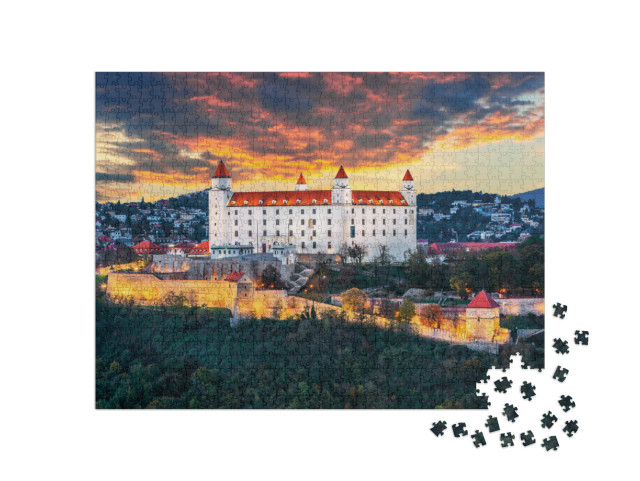 puzzle 1000 dílků „Krásný večer nad Bratislavským hradem, Slovensko“