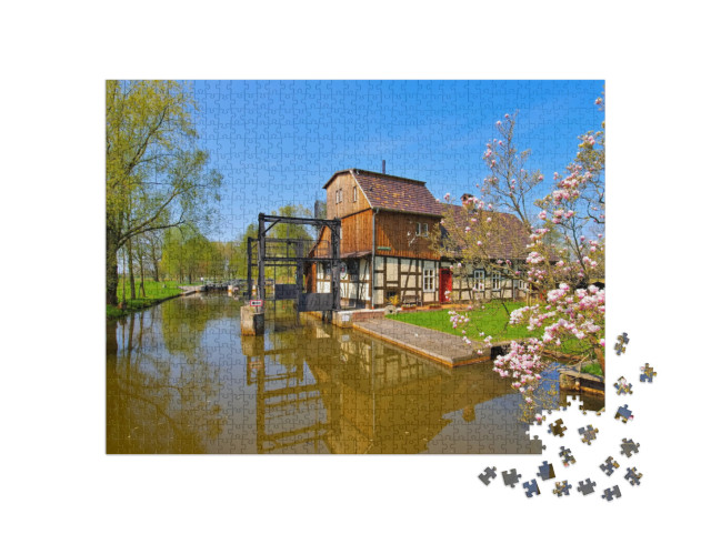 puzzle 1000 dílků „Radduschmühle, Spreewald na jaře, Braniborsko“