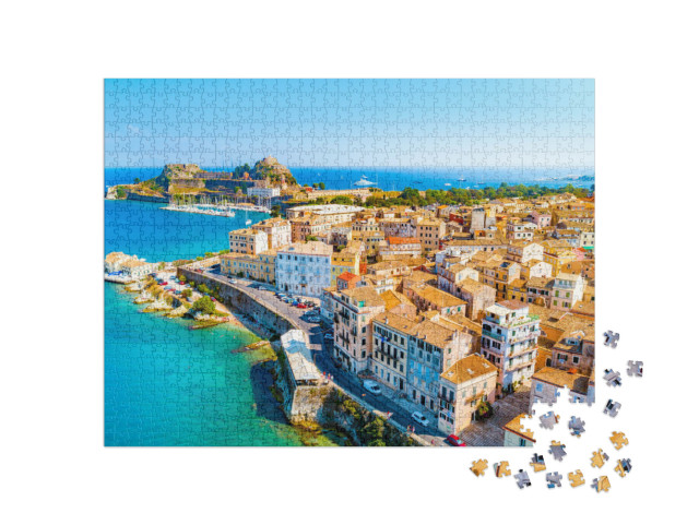 puzzle 1000 dílků „Panoramatický pohled na Kerkyru, hlavní město ostrova Korfu, Řecko“