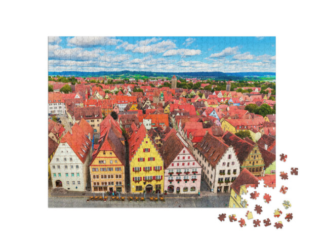puzzle 1000 dílků „Letní letecké panorama architektury starého města Rothenburg ob der Tauber“