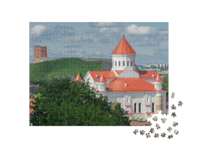 puzzle 1000 dílků „Staré město Vilniusu s katedrálou Theotokos“