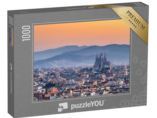 puzzle 1000 dílků „Pohled na Barcelonu s chrámem Sagrada Familia při východu slunce, Španělsko“