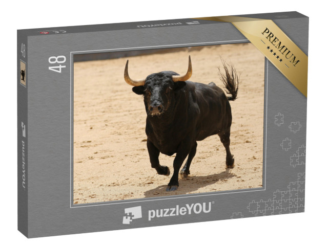 puzzle 48 dílků „Černý španělský býk v býčí aréně“