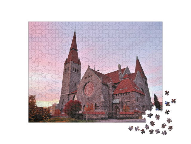 puzzle 1000 dílků „Národní katedrála při západu slunce, Tampere, Finsko“