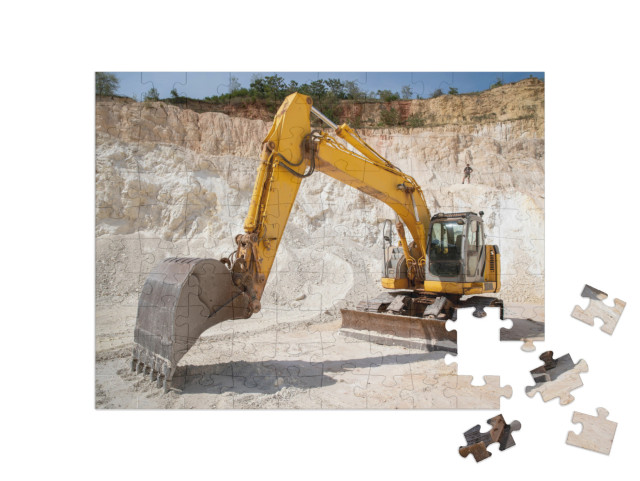 puzzle 100 dílků „Hydraulické pásové rypadlo při práci v lomu“