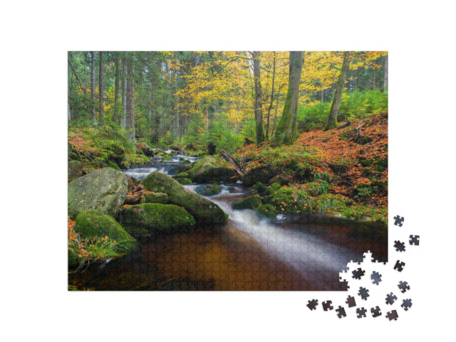 puzzle 1000 dílků „Vodopád v Braunlage na podzim, dlouhá expozice, Německo“