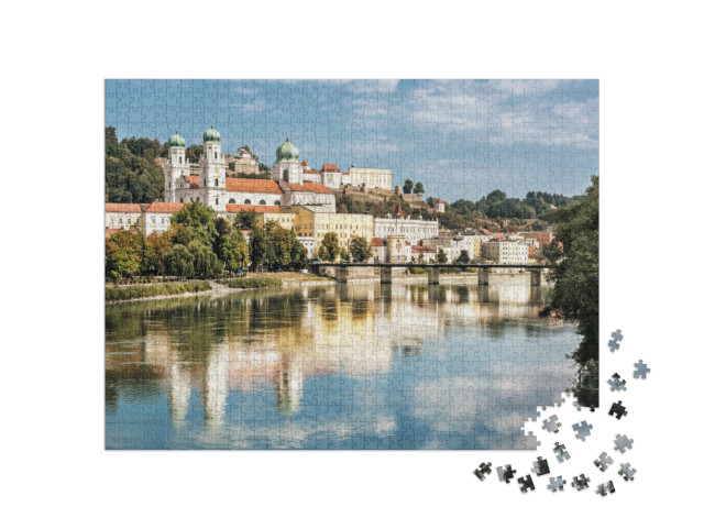 puzzle 1000 dílků „Město Pasov s katedrálou svatého Štěpána, Dolní Bavorsko, Německo“