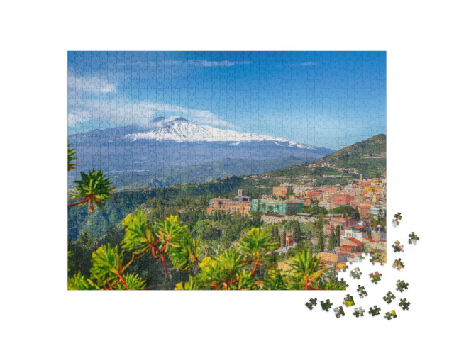 puzzle 1000 dílků „Sopka Etna a město Taormina, Sicílie, Itálie“