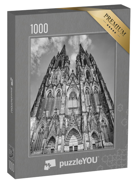 puzzle 1000 dílků „Průčelí kolínské katedrály, černobíle“