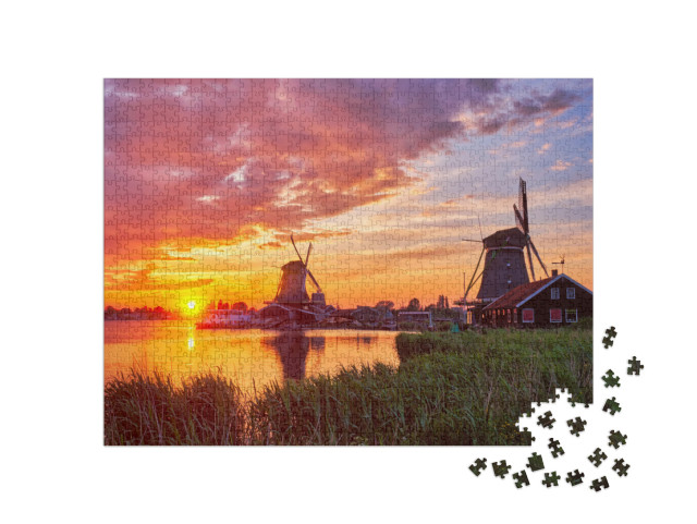 puzzle 1000 dílků „Větrné mlýny v turistickém středisku Zaanse Schans v Nizozemsku“