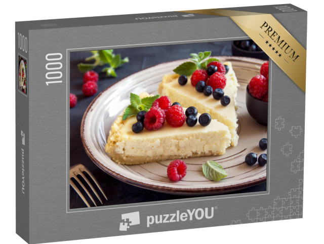 puzzle 1000 dílků „Domácí tvarohový koláč s čerstvými lesními plody a mátou“