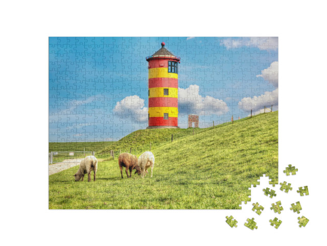puzzle 500 dílků „Ovce před majákem Pilsum na německém pobřeží Severního moře“