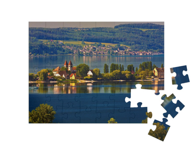 puzzle 48 dílků „Malebný ostrov Reichenau v Bodamském jezeře“