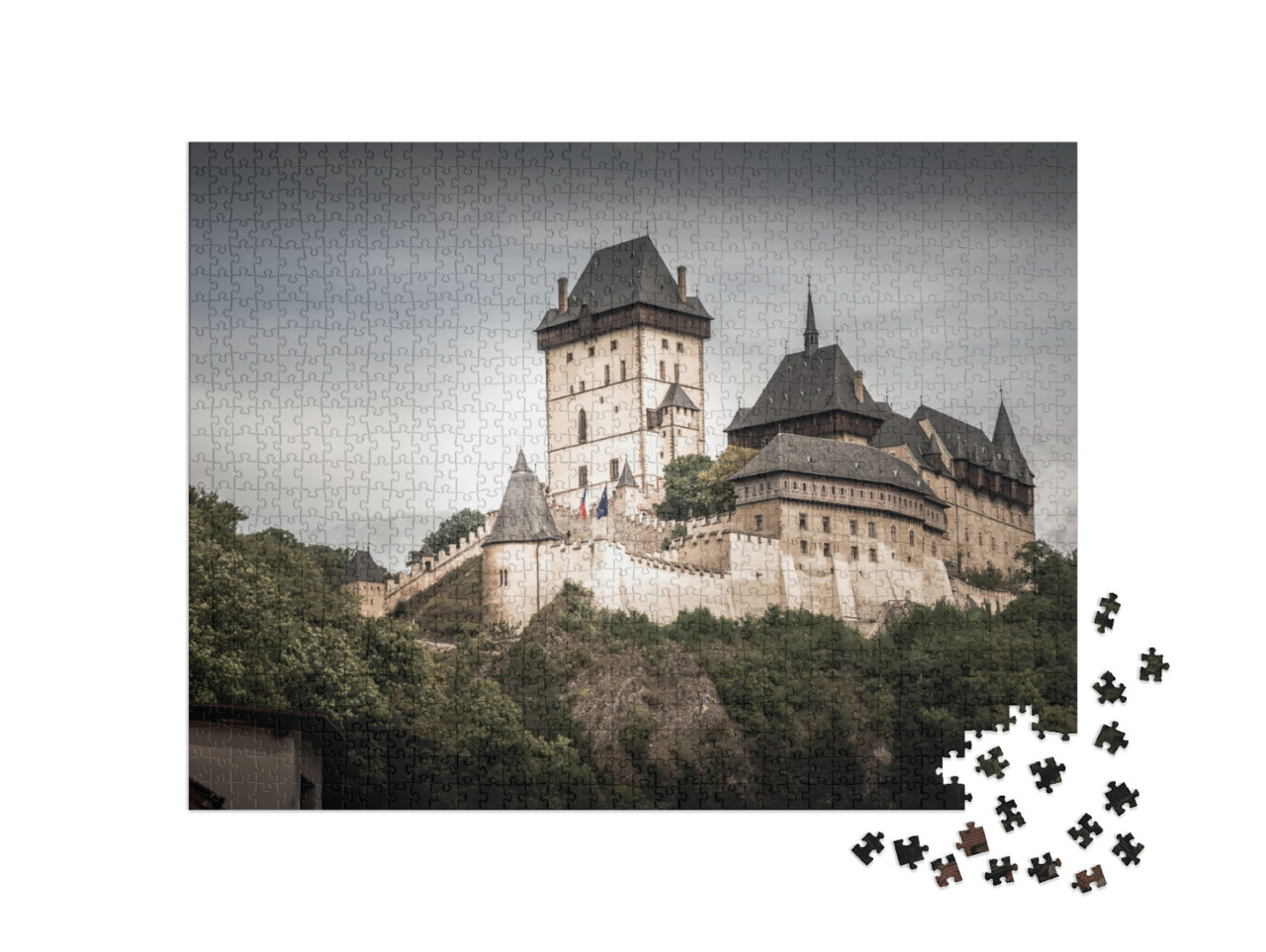 puzzle 1000 dílků „Hrad Karlštejn, rozsáhlý gotický hrad, střední Čechy, Česká republika“