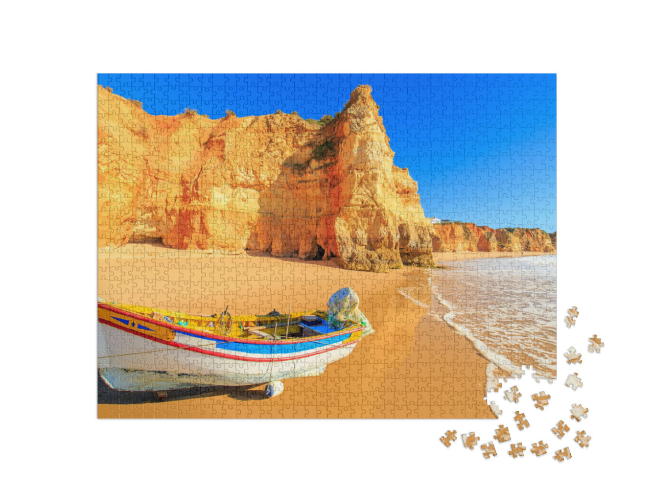 puzzle 1000 dílků „Rybářská loď na Praia da Rocha v Portimau, Portugalsko“