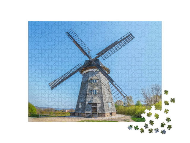 puzzle 1000 dílků „Holandský větrný mlýn od firmy Benz na ostrově Usedom, Baltské moře, Německo“