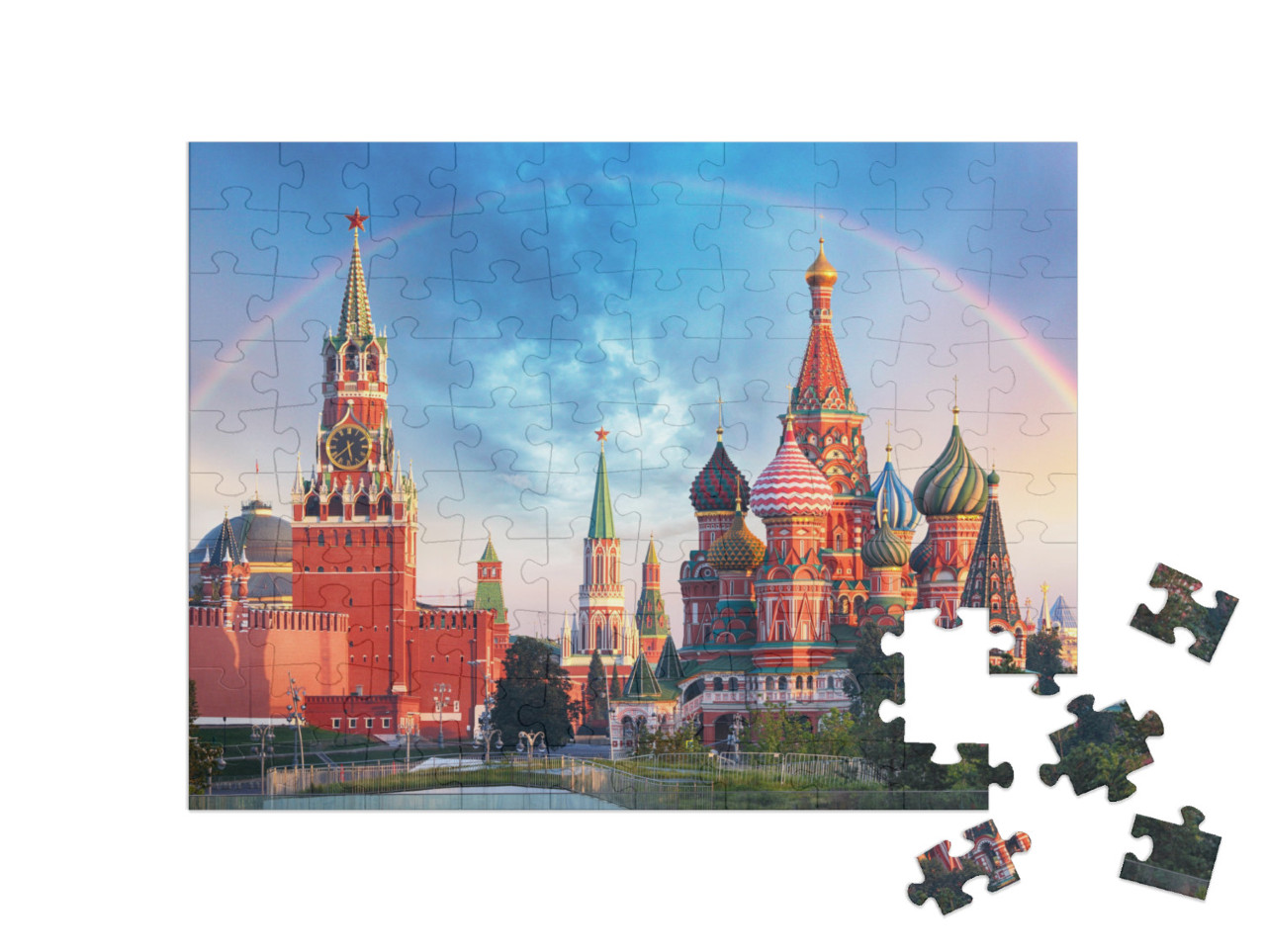 puzzle 100 dílků „Panoramatický pohled na Rudé náměstí s moskevským Kremlem a duhou“