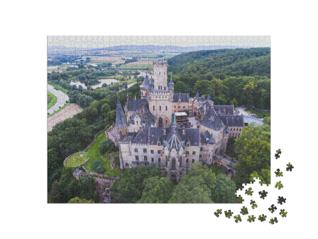 puzzle 1000 dílků „Hrad Marienburg u Hannoveru, letecký pohled, Dolní Sasko, Německo“