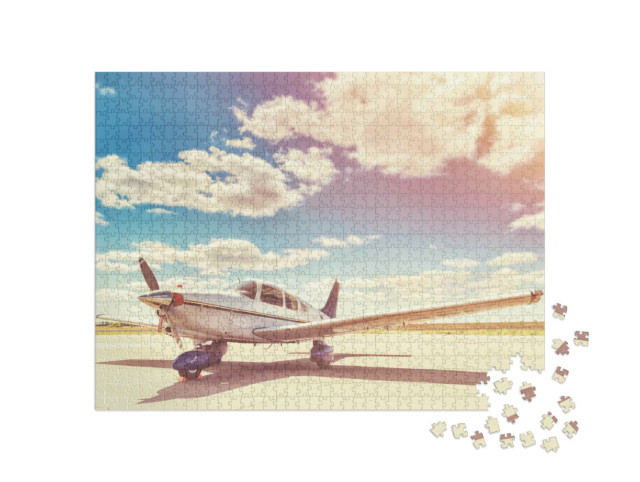 puzzle 1000 dílků „Zaparkovaná vrtulová letadla“