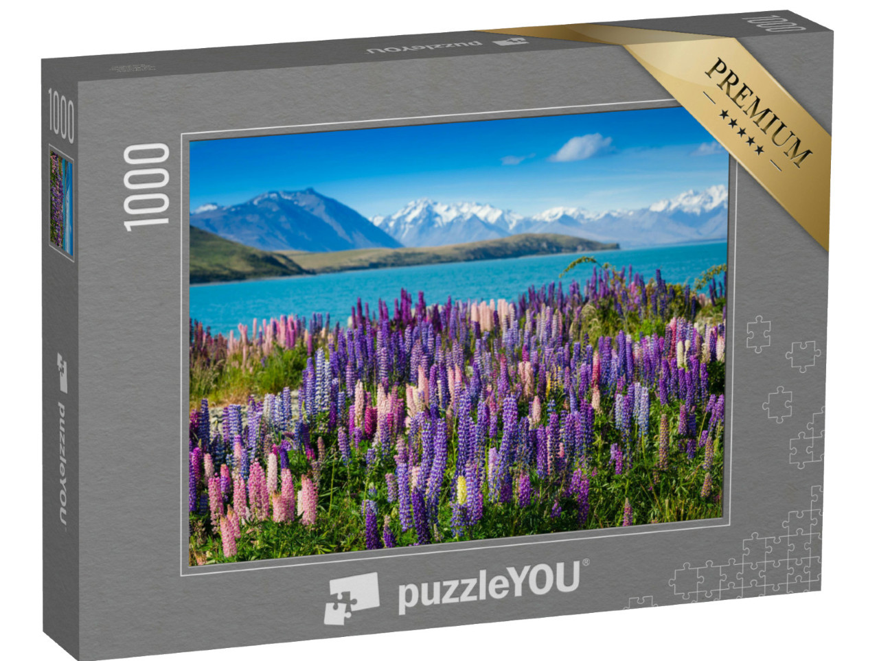 puzzle 1000 dílků „Majestátní horské jezero s kvetoucími lupinami“