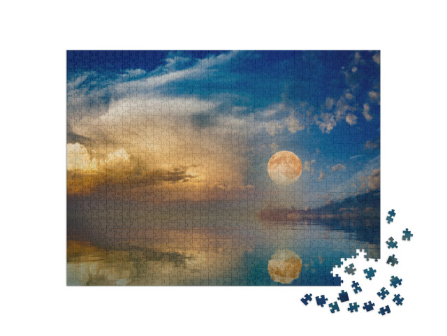 puzzle 1000 dílků „Úplněk nad oblohou při západu slunce u moře“