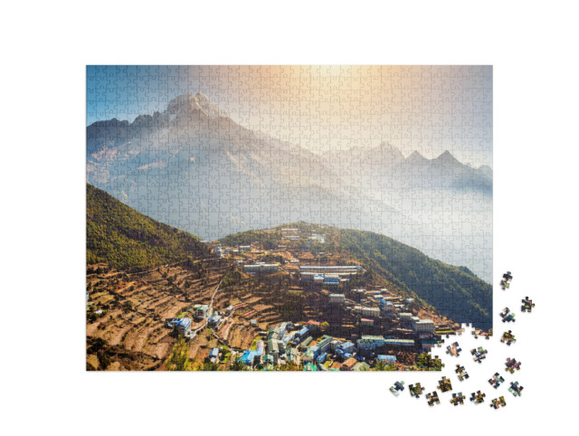 puzzle 1000 dílků „Pohled na vesnici Namche Bazar na úpatí základního tábora Everestu, Himálaj, Nepál“