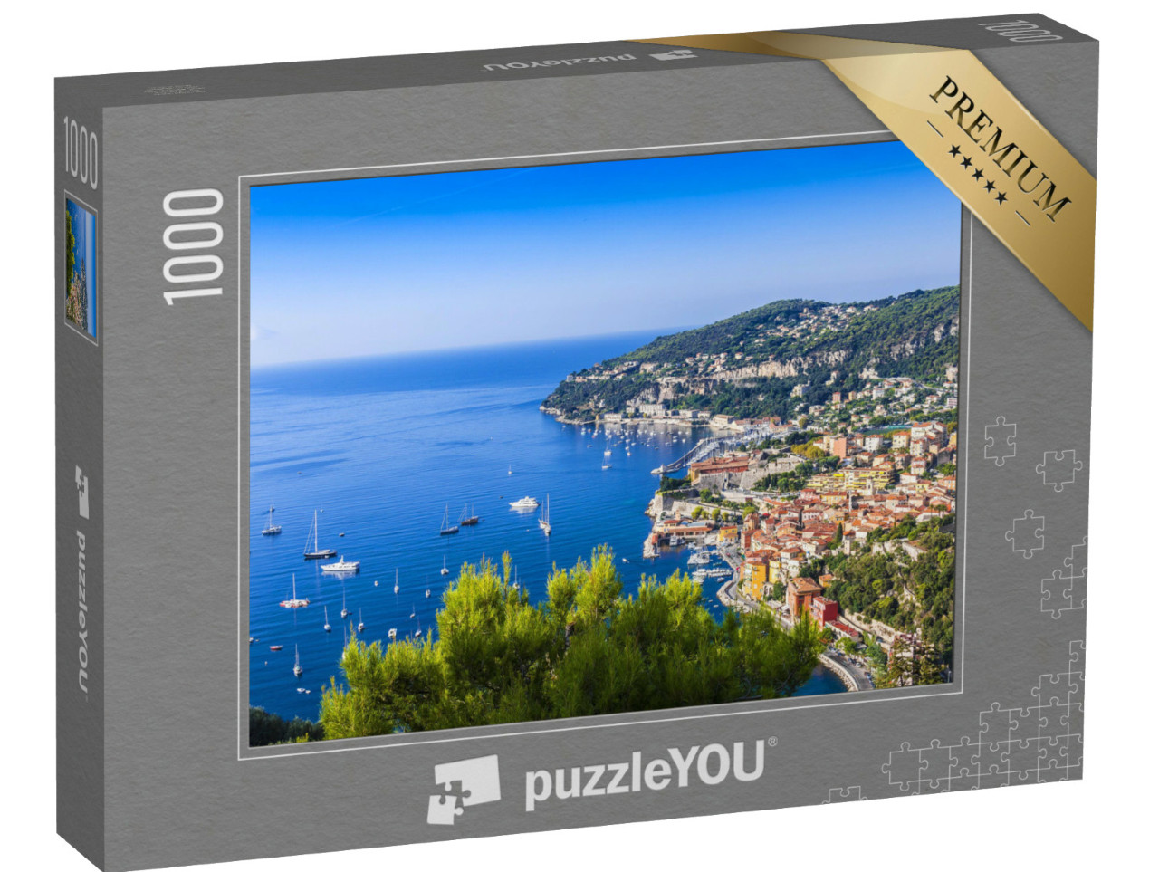 puzzle 1000 dílků „Pohled na luxusní středomořské letovisko a záliv s jachtami“