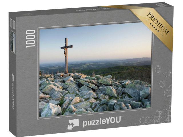 puzzle 1000 dílků „Vrcholový kříž na řece Lusen, Bavorsko, Německo“