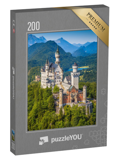 puzzle 200 dílků „Zámek Neuschwanstein, který nechal v 19. století postavit král Ludvík II.“