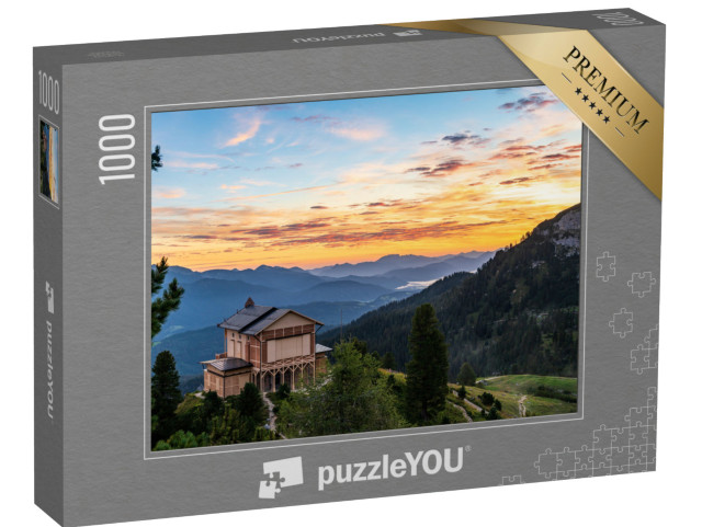 puzzle 1000 dílků „Východ slunce nad královským domem Ludvíka II. na Šachách“